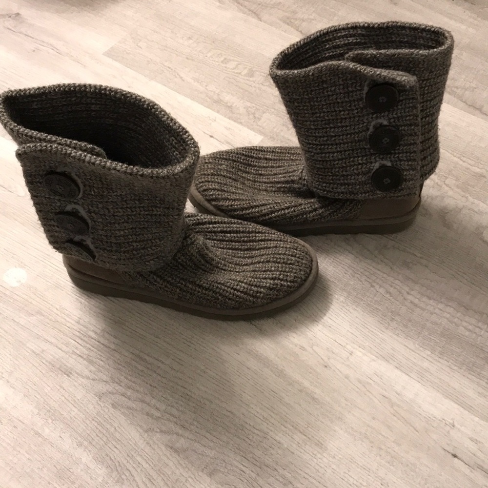 Grey knitted UGG boots